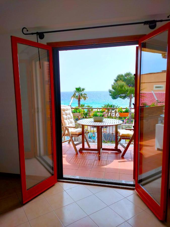 Taormina By The Sea Apartment Mazzeo Exterior photo