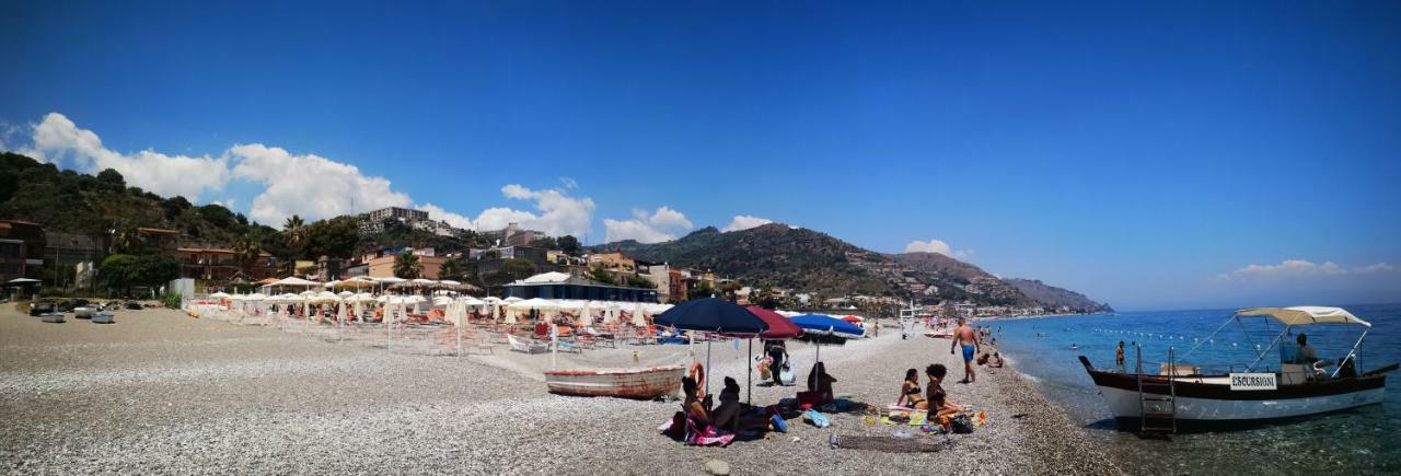 Taormina By The Sea Apartment Mazzeo Exterior photo